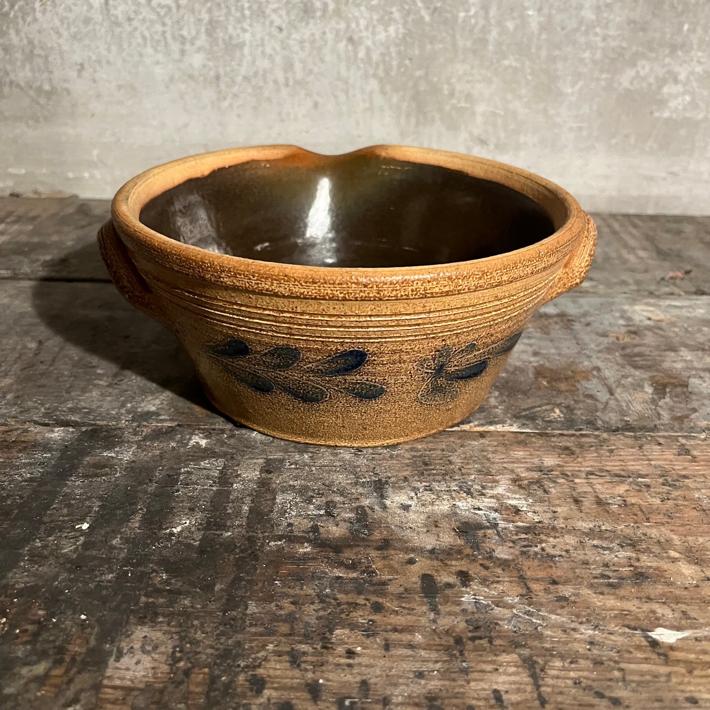 Cooksburg Pottery Bowl with Spout