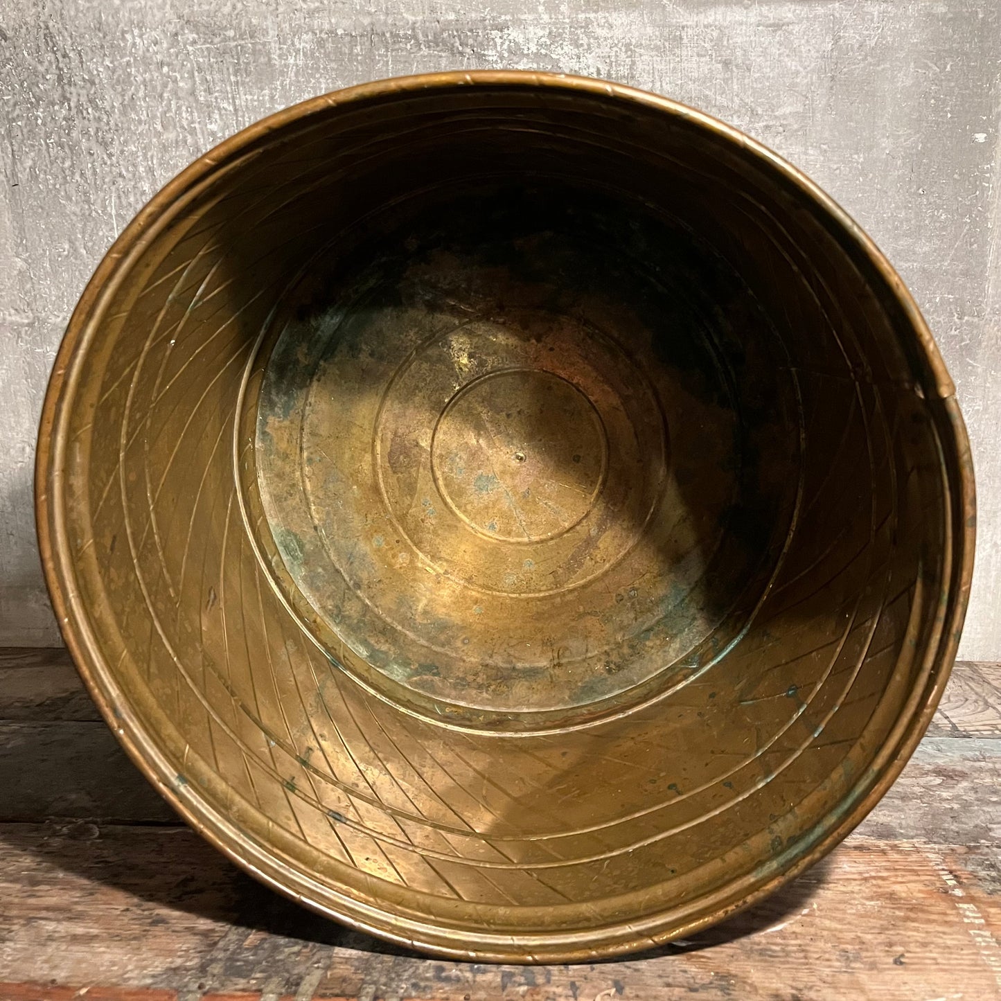 Large Brass Planter with Ribbing