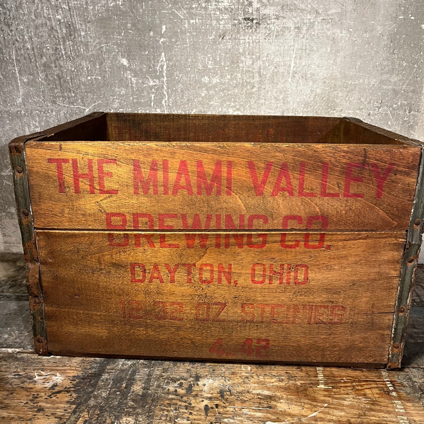 The Miami Valley Brewing Co. of Dayton, Ohio crate