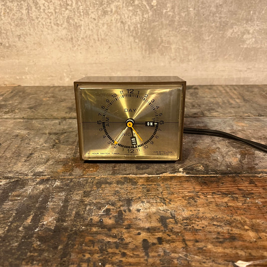 Westclox Electric 24 Hour Clock